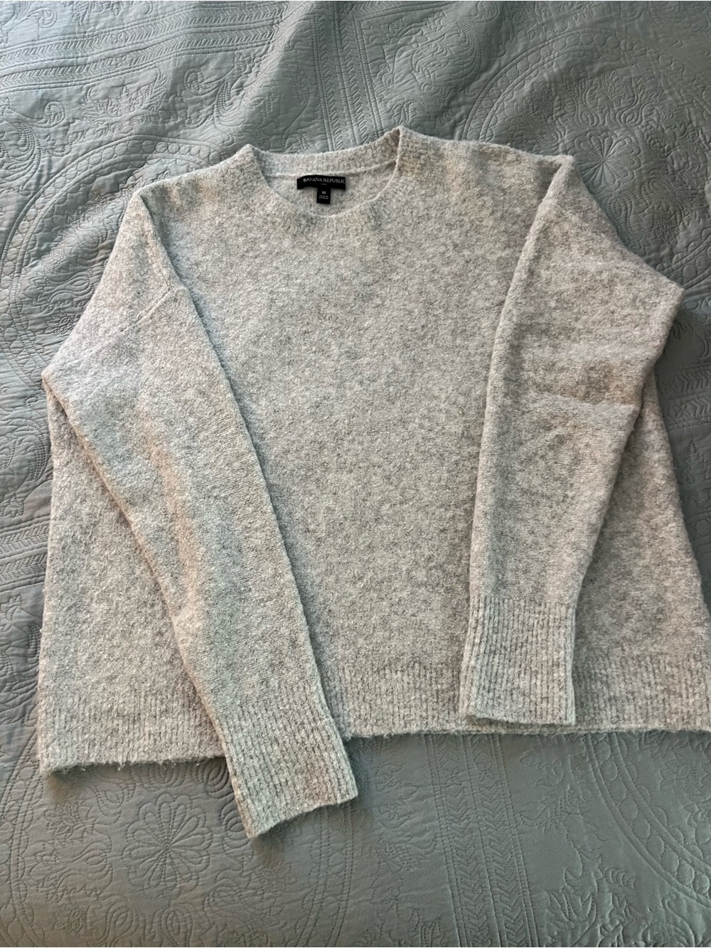 Banana Republic Heather Gray Crewneck Sweater